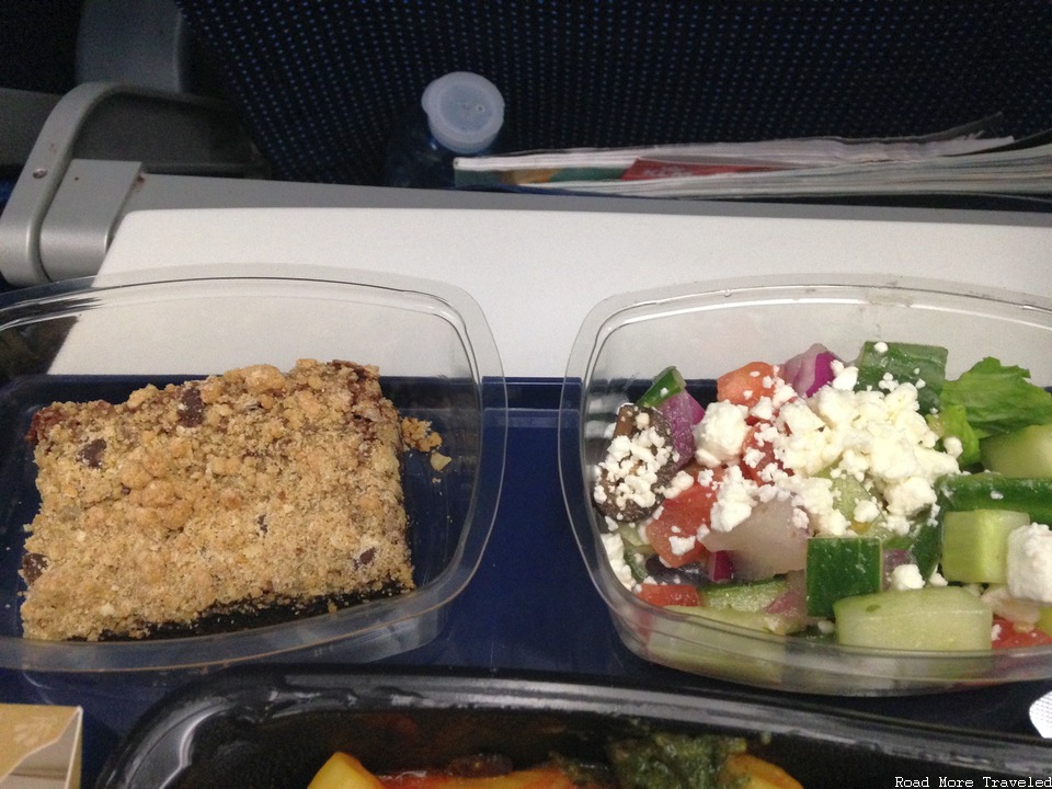 KLM B787-9 Economy Comfort - salad and desert